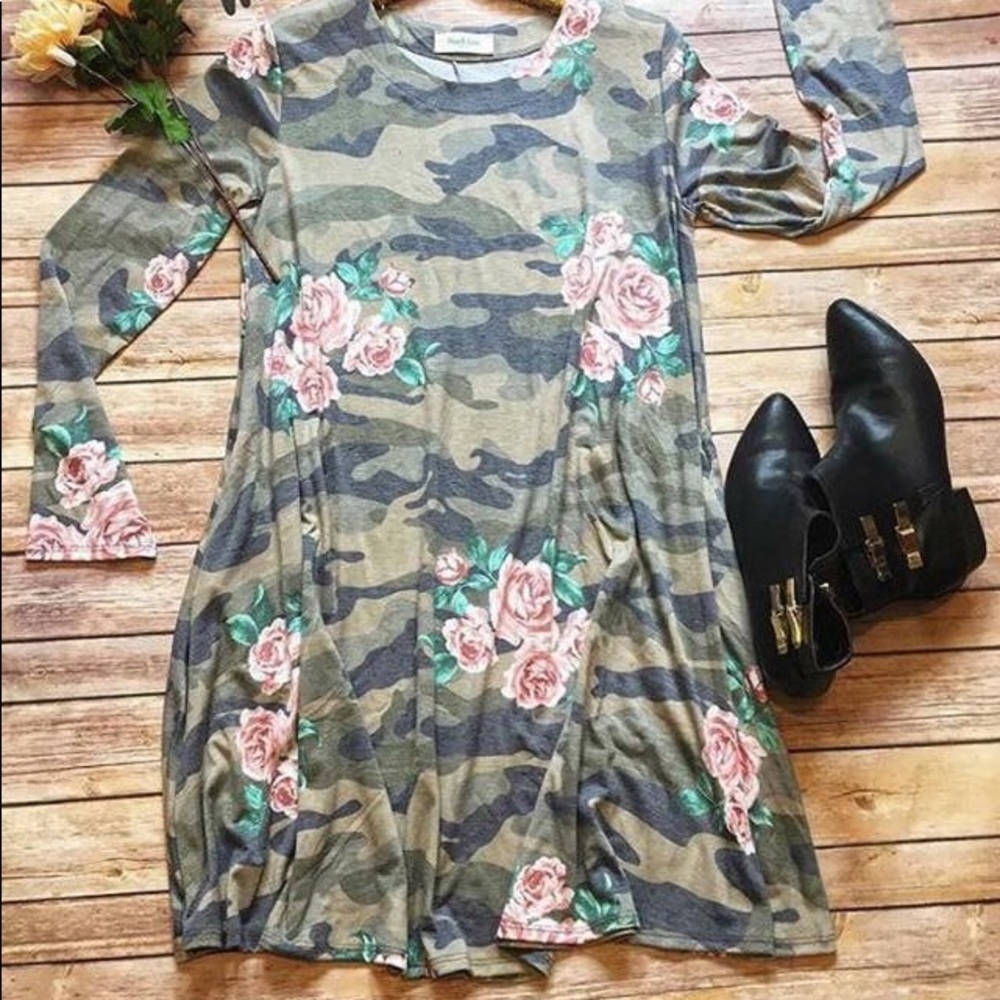 Camo & Rose midi dress